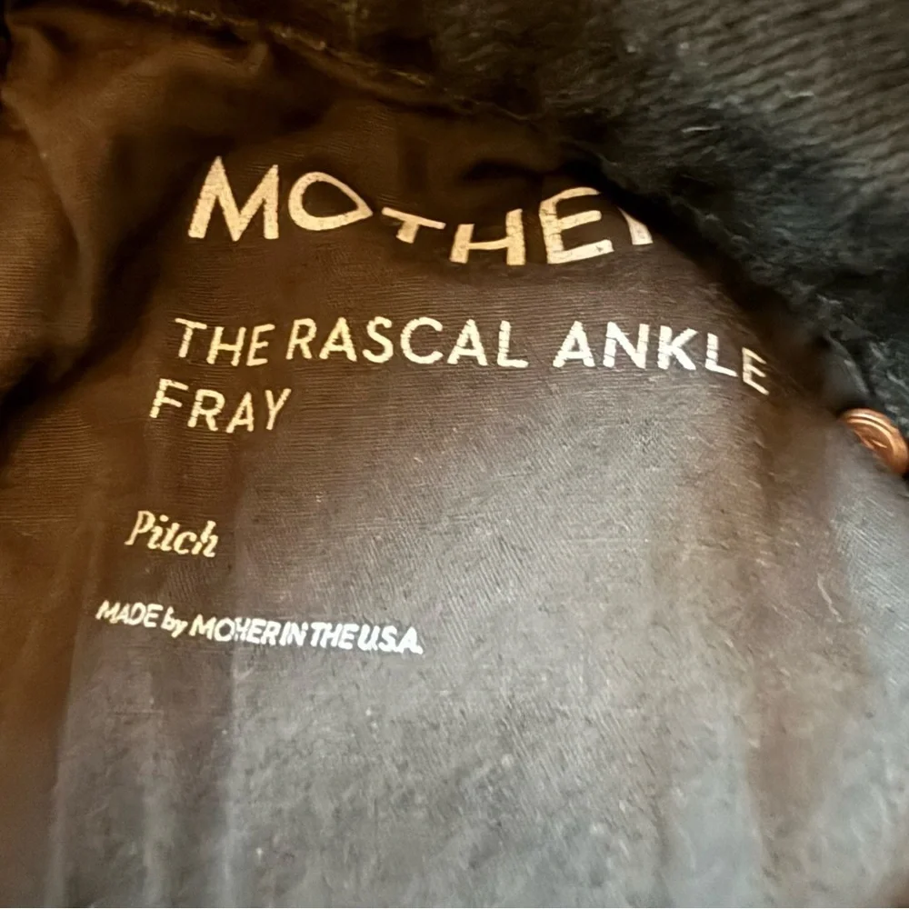 MOTHER Denim The Rascal Ankle Fray Straight Leg Jeans Pitch Black Women’s 28 - Picture 12 of 15